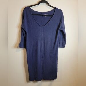 Lilly Pulitzer Navy V-neck Tshirt dress Size Medium 100% pima cotton